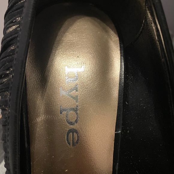 HYPE-BLACK LEATHER PUMPS WITH SHEER CLOTH OVERLAY-8 1/2M - Picture 10 of 15